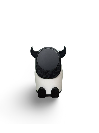 🐂 Bruno the Bull – Magnetic Magsafe Holder